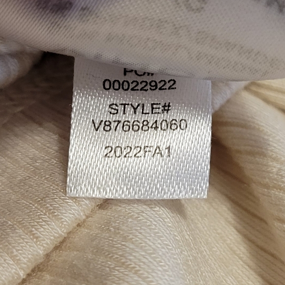 Vince Womens Ribbed Long Sleeve Mock Neck Sweater -Size (L)- Excellent Condition - Picture 9 of 9